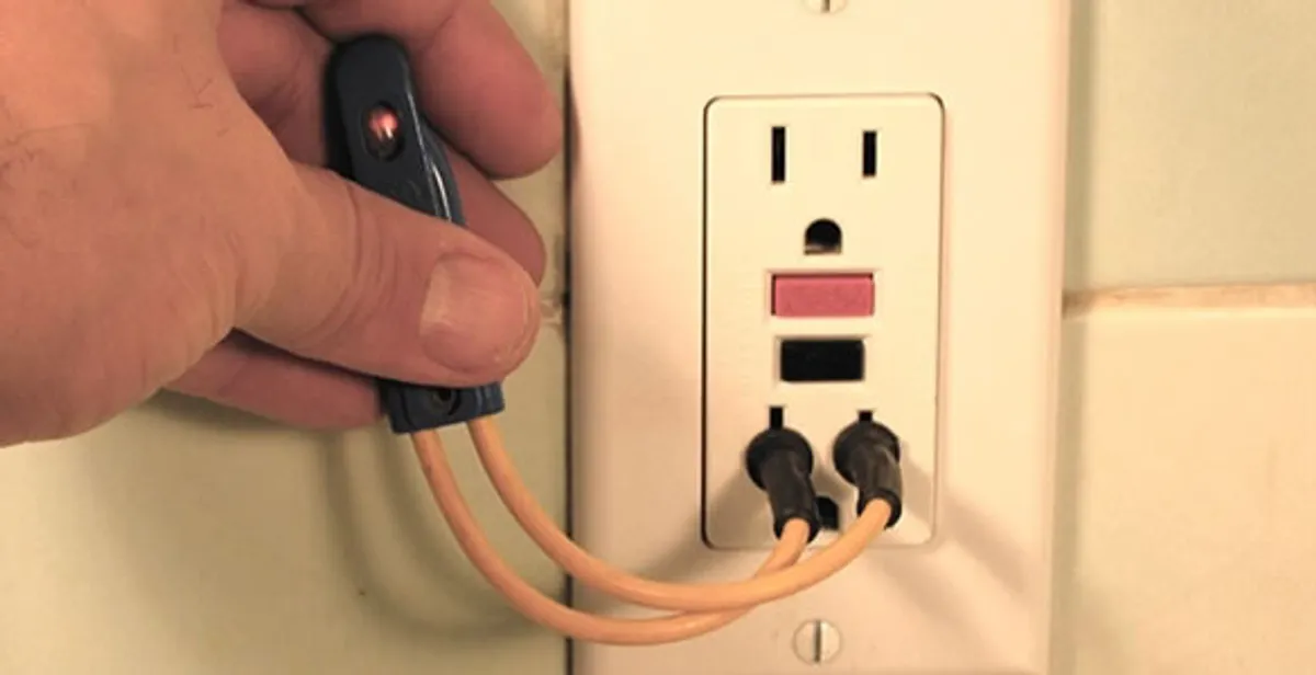 gfci circuits service testing ground fault circuit interrupter outlet to ensure electrical protection in Waltham, MA